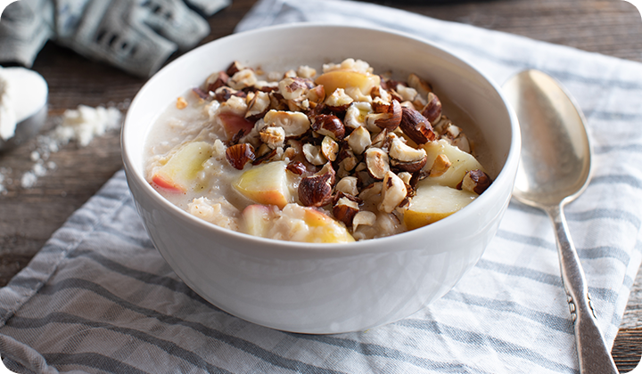 Sportler Frühstück mit Kohlenhydraten Sportler Frühstück mit Kohlenhydraten